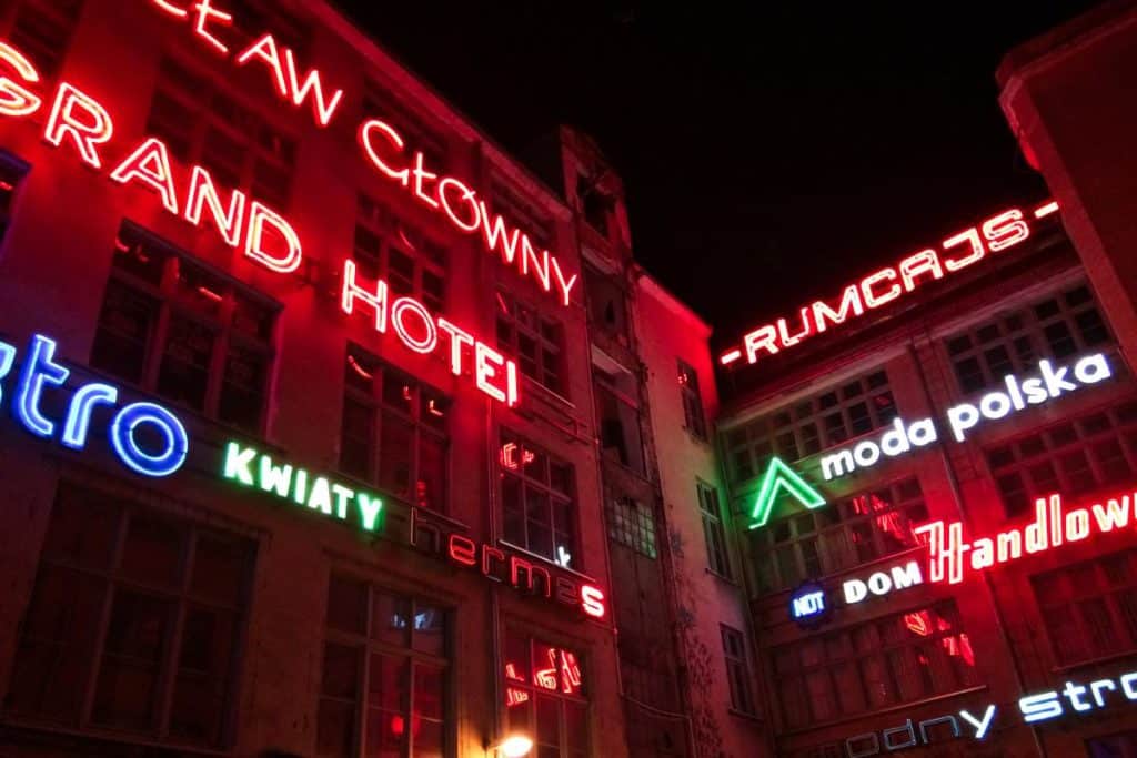 Neon Side Gallery Wroclaw