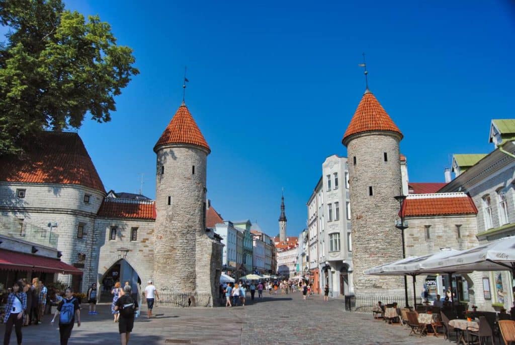 Tallinn things to see viru gate