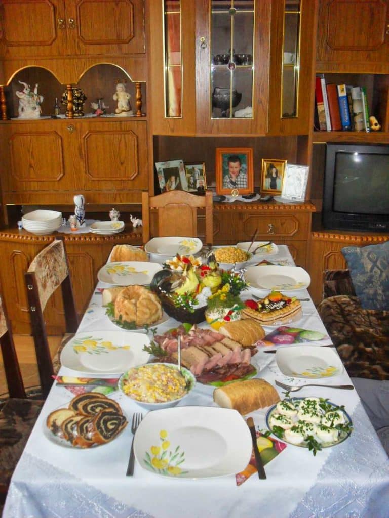 Ostern in Polen Tisch