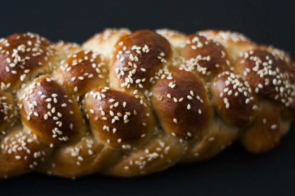 Challa Jewish cuisine