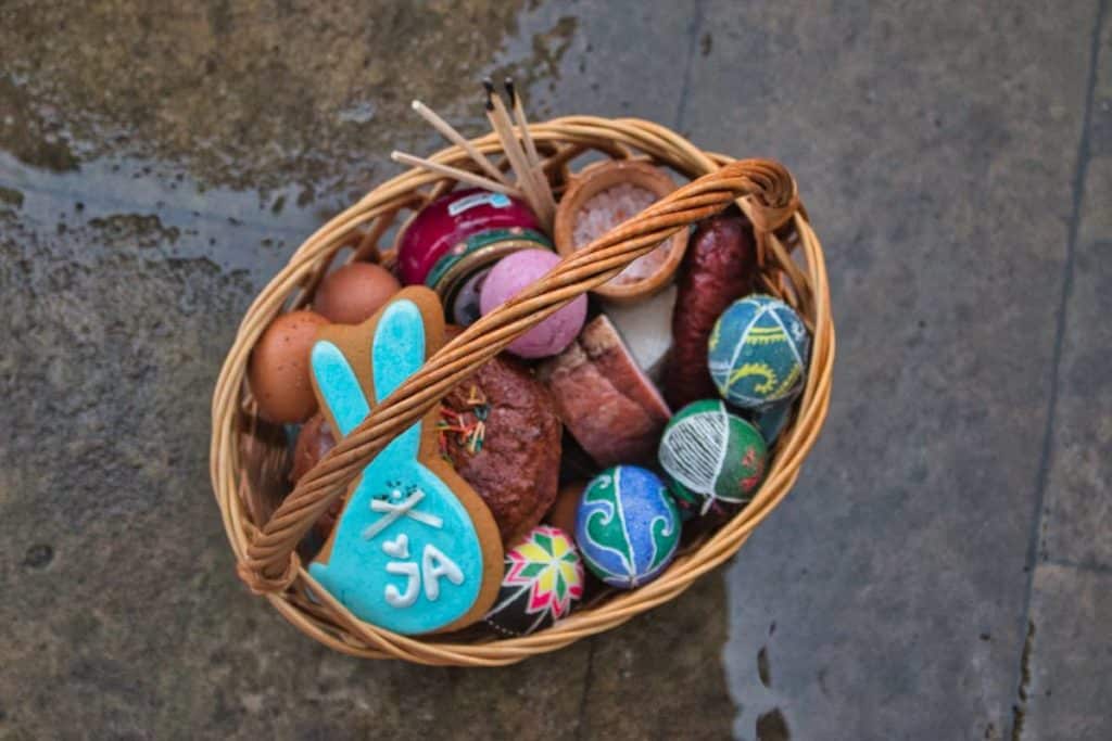 Easter basket Ukraine