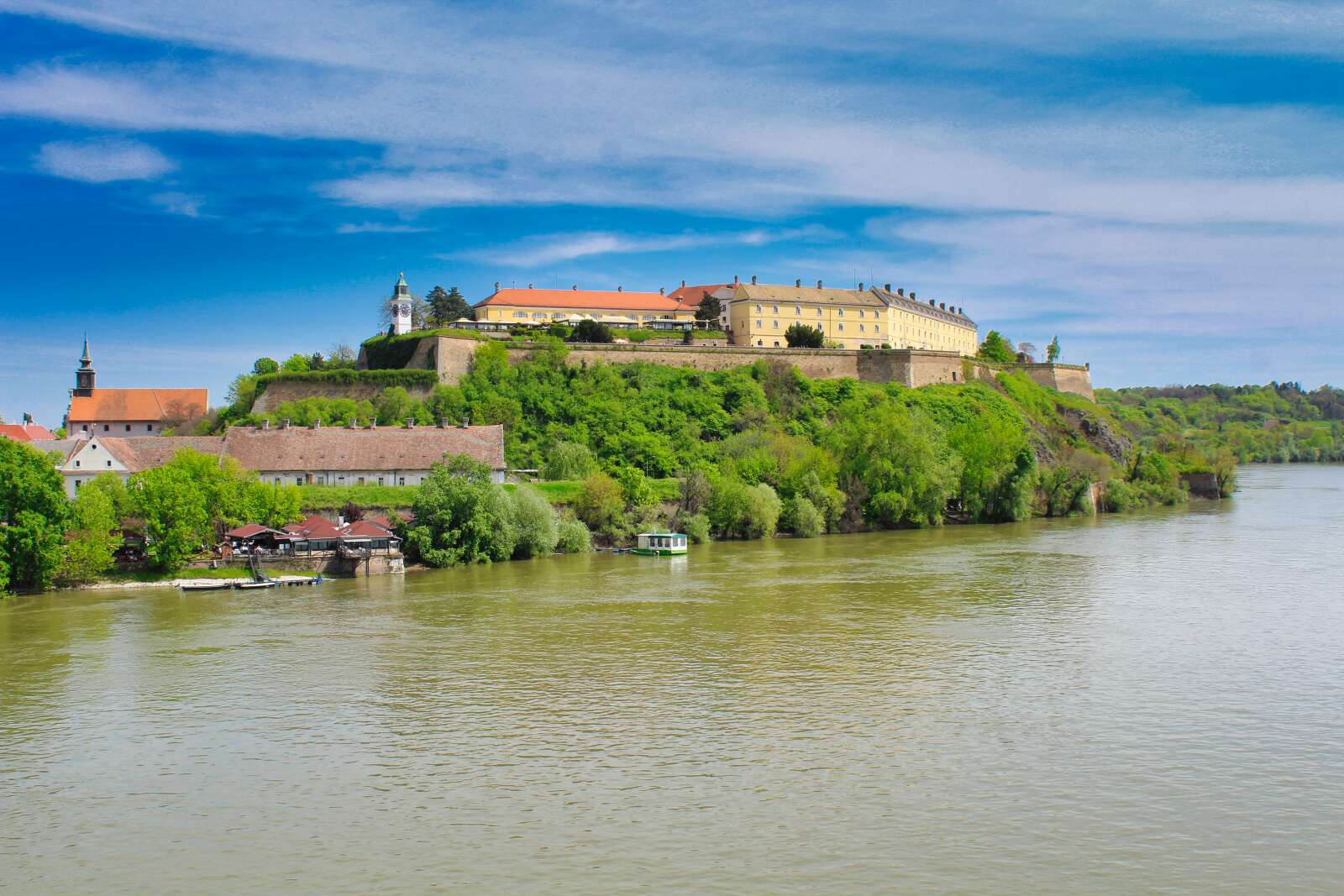 Novi Sad Sehenswürdigkeiten – TOP 10 Im Ehemaligen Neusatz