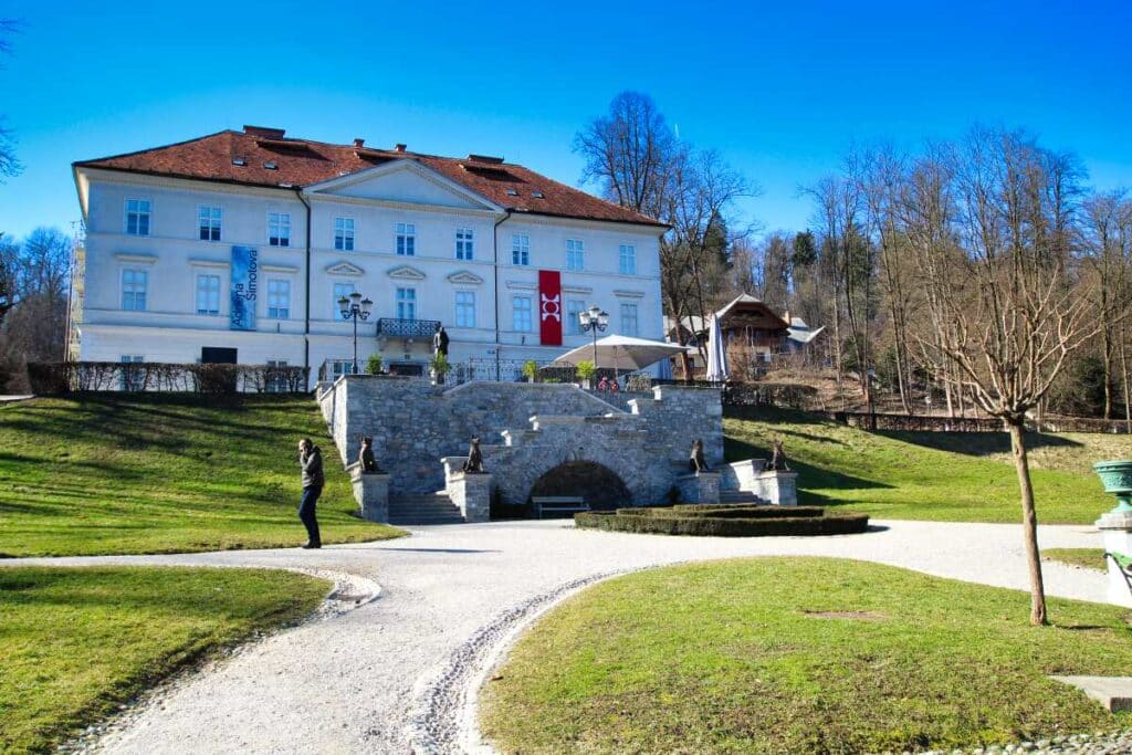 Ljubljana Sehenswürdigkeiten Tivoli Tivolski Grad