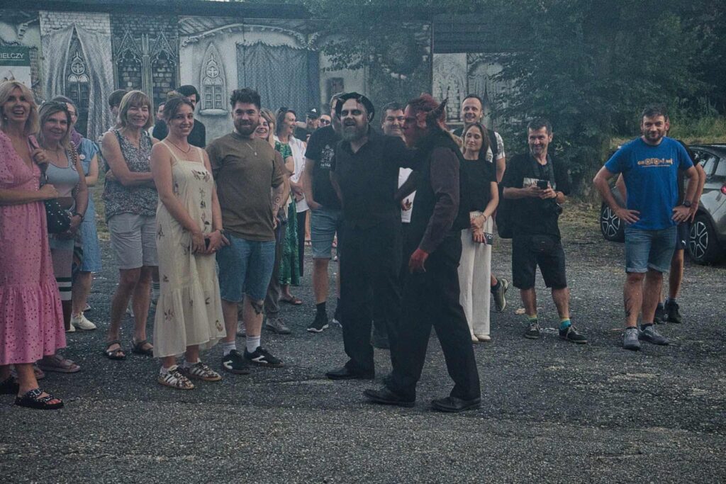 Bei der Führung "Schlesischer Horror oder Gothic im Stil von Ruda Śląska" wurden wir des nachts durch den Wald und über Friedhöfe geführt.