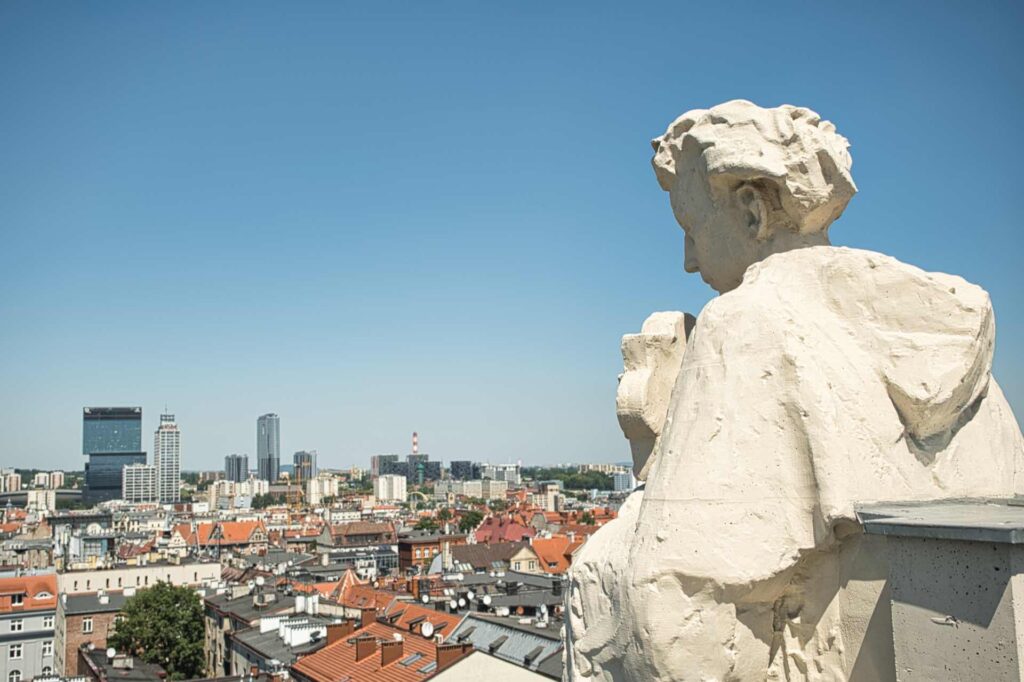 Panoramablick über die Altstadt von Katowice vom Dach der Christkönigkathedrale.