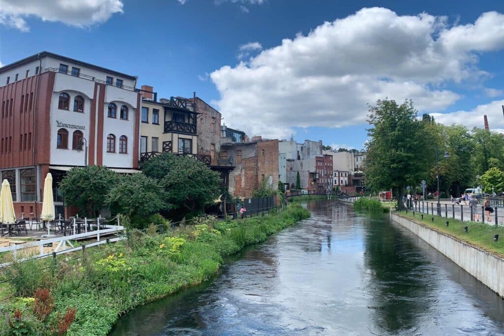 A narrow waterway lined with historic warehouses in the so-called &ldquo;Bromberg Venice&rdquo; in Bydgoszcz