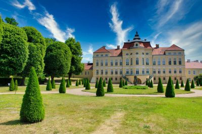 Schloss Rogalin Zamek w Rogalinie Rogalin Castle